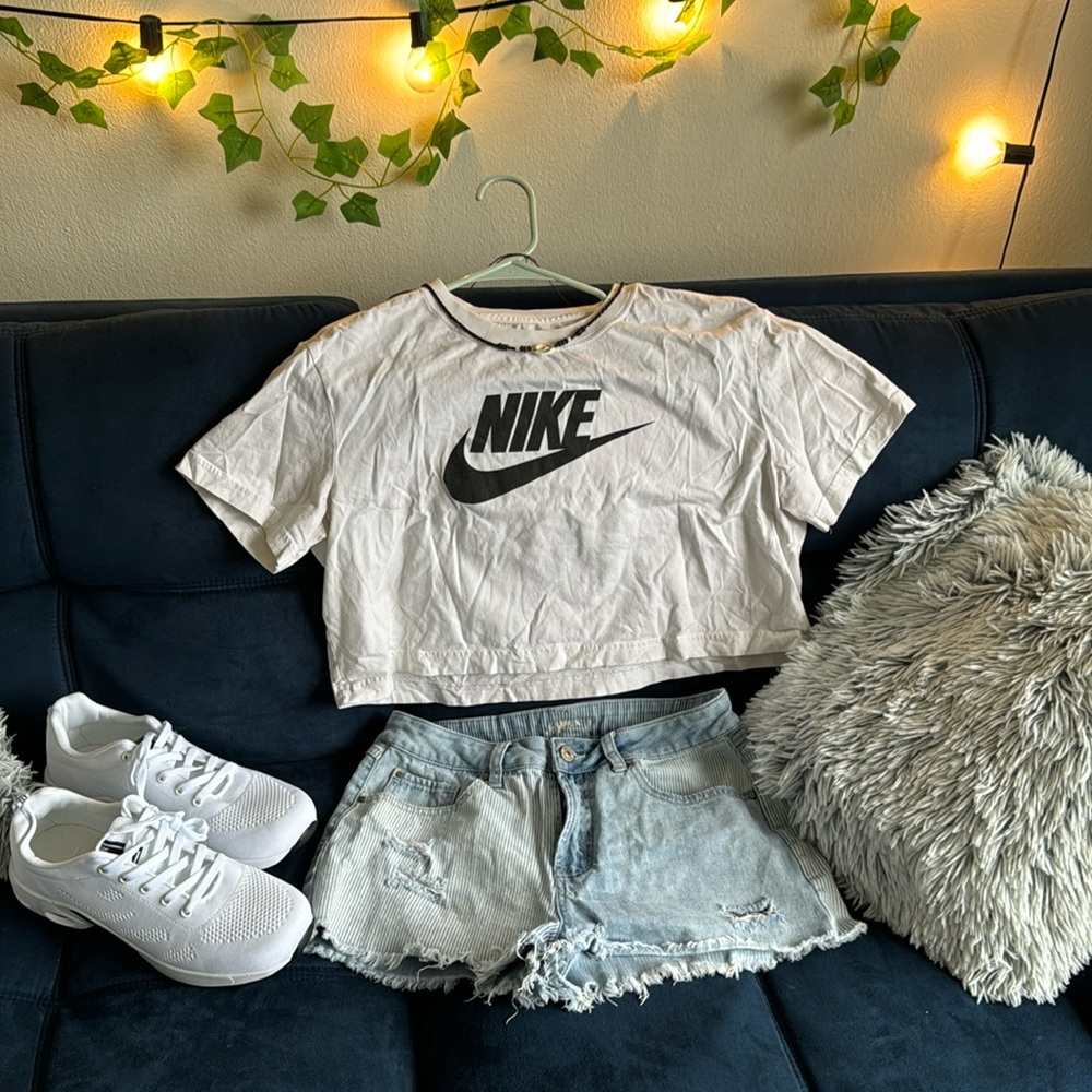 Selling this Nike top and jean shorts! Both in great condition.
